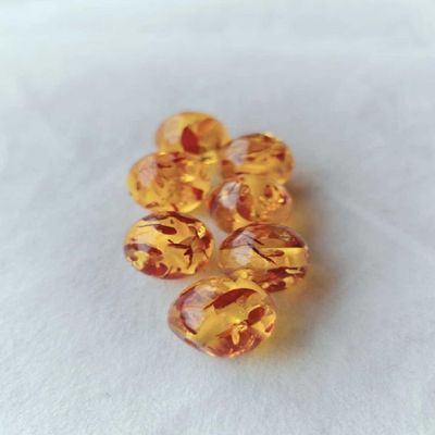 Bärnstensfärgad knapp -  genomgående 15mm 6st